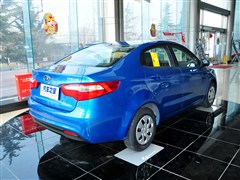 2011�� ���� 1.4L MT GLS