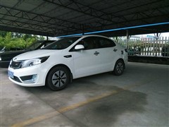 2011�� ���� 1.4L MT GLS