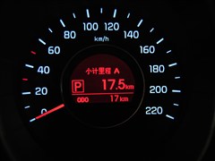 2011�� ���� 1.4L AT GLS