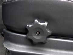 2012�� ���� 1.6L AT Premium