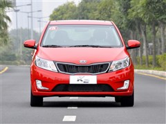 2012�� ���� 1.6L AT Premium