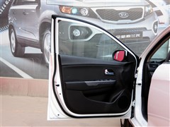 2012�� ���� 1.4L MT GLS