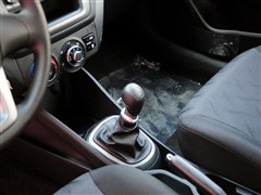 2012�� ���� 1.4L MT GLS