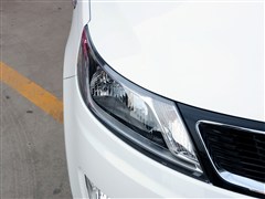 2012�� ���� 1.4L MT GLS