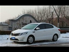 2012�� ���� 1.4L MT GLS�����