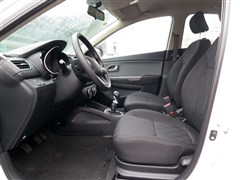 2012�� ���� 1.4L MT GL�����