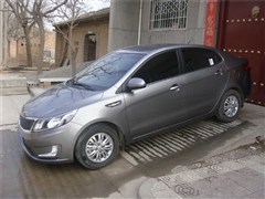 2012�� ���� 1.4L MT GLS�����