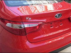 2012�� ���� 1.4L AT GLS�����