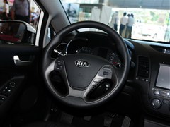 2013�� 1.6L �ֶ�GL
