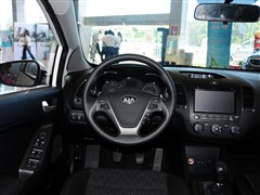 2013�� 1.6L �ֶ�GL