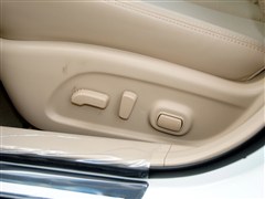 2013�� 2.0L XL���ʰ�