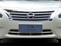 2013�� 2.5L XL-UpperNAVI Tech����
