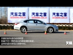 2013�� 2.5L XL-UpperNAVI Tech����