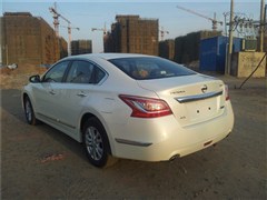 2013�� 2.5L XL-NAVI������