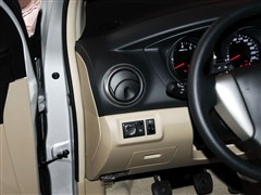 2013款 1.6XL 手动豪华版