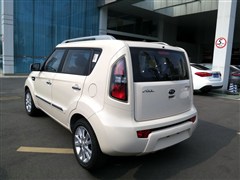 2013�� 1.6L AT GL
