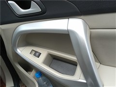 2014款 2.0L CVT家尊版