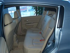 2005�� 1.6G AT