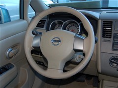 2005�� 1.6G AT
