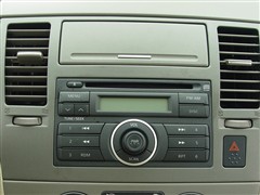 2005�� 1.6GE AT