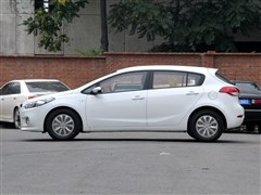 2014�� 1.6L �ֶ�GL