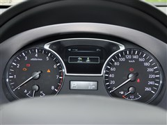 �����ղ�,����,2014�� ���� 2.5L XV��ҫ��,�пط�����ʵ��ͼƬ