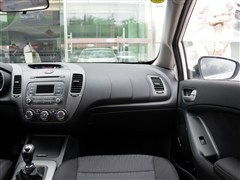 2015�� 1.6L �ֶ�GLS