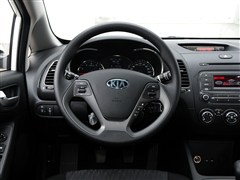 2015�� 1.6L �ֶ�GL