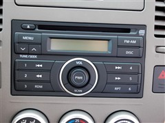 2007�� 1.6 XE ������