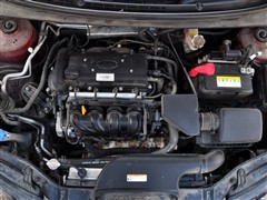 2009�� 1.6L MT GLS