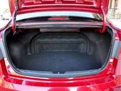 2009�� 1.6L MT GLS