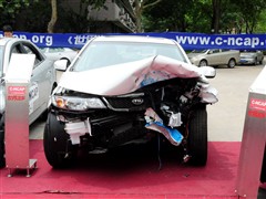 2009�� 1.6L MT GLS