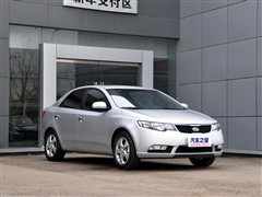 2009�� 1.6L AT Premium