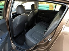 2011�� 2.4L �Զ�������Premium