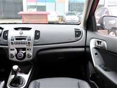 2011�� 1.6L MT GLS