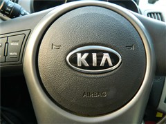 2011�� 1.6L AT Premium