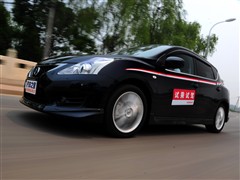 2011 1.6T M-CVT¿